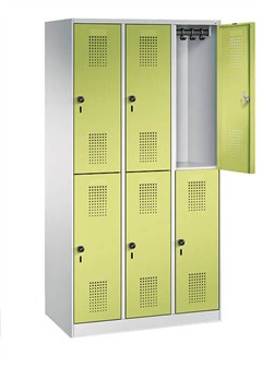 Schulspind 170 cm Höhe grüne Türen